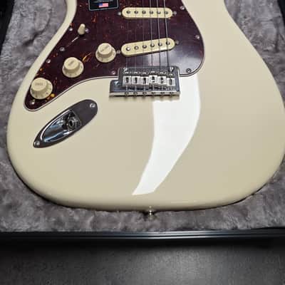 Fender American Professional II Stratocaster BRAND NEW LEFT HAND LH Olympic White USA Lefty Handed Strat Electric Guitar image 10