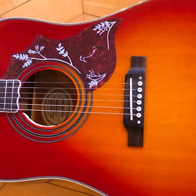 NAUGHTY BOY HUMMINGBIRD ACOUSTIC ELECTRIC DREADNOUGHT GUITAR in CHERRY BURST w/ GATOR CASES GIG BAG & STRAP image 6