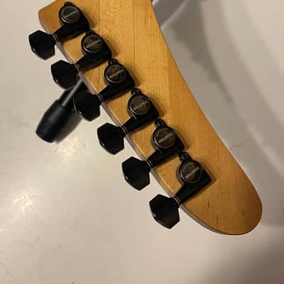 Kramer  Baretta Neck 80s - Cream image 3