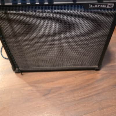 Line 6 Spider V 60 60-Watt 1x10" Digital Modeling Guitar Combo 2016 - 2018 - Black image 1