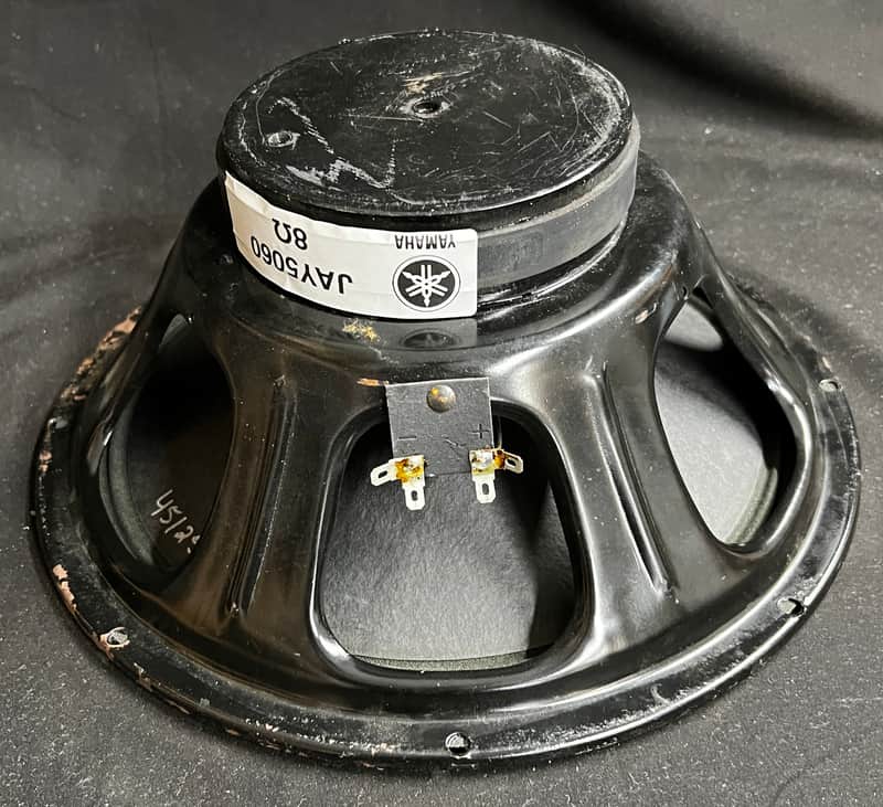 Yamaha 12" Speaker Model JAY5060 450 Watts 8 Ohms Woofer image 1