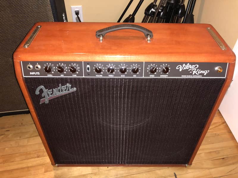 Fender Vibro-King Custom 10 Year Anniversary Limited Edition 2003 Red/Brown Lacquered Maple image 1