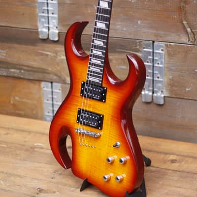 The Alternative Guitar Company Smiling Bull 2000s - Cherry Burst image 4