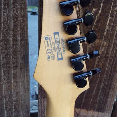 Ibanez RG Wizard neck, bound rosewood fretboard, NON-locking nut slot, with tuners image 2