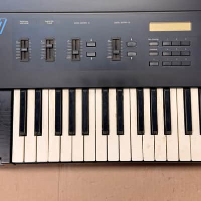 Korg DSS-1 61-Key Sampling Synthesizer Keyboard – Vintage 1986 – Untested - No Factory Sounds image 3