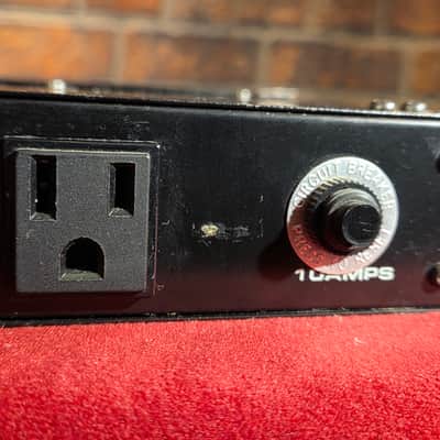 Chandler CP1200 Power Conditioner Black image 12