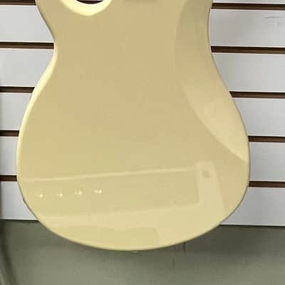 Peavey Milestone 4-String Electric Bass 2010s - Ivory image 5