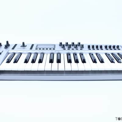 M-Audio Ozonic MIDI Controller Keyboard 1 knob box computer VINTAGE SYNTH DEALER image 2