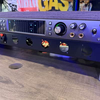 Universal Audio Apollo x6 Thunderbolt 3 Audio Interface 2020 - Present - Gray image 2