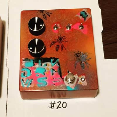 Jext Telez Black Drone Wasp Series Two Hand Painted by Johnny LZR 2018 Fuzz Pedal Bild 7