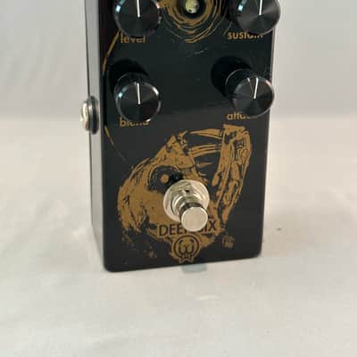 Walrus Audio Deep Six Compressor V1 Limited Edition - Angler Fish 2014 - 2016 - Black / Gold Angler Fish image 2