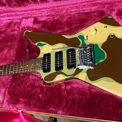GIBSON EXPLORER 3 III P90S ONLY 13 MADE  SUPER RARE VINTAGE DESIGNER SERIES 1984 camouflage image 1