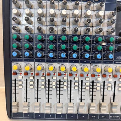 Soundcraft Signature 12 Analog Mixer w/ USB & Lexicon Effects 2016–2020s image 4