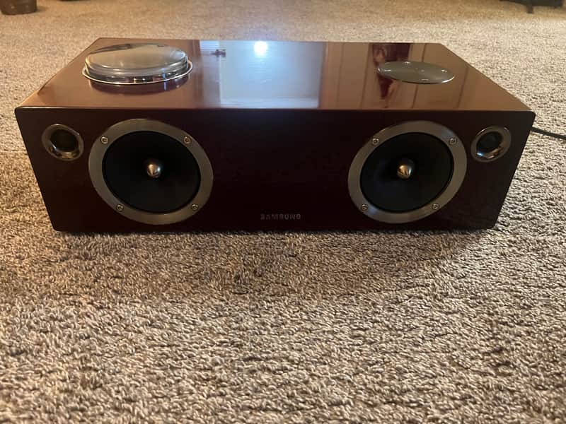 Samsung DA-E750 2012 - High gloss cherry wood image 1