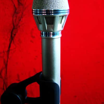 Vintage 1970's AKG D190E Cardioid Dynamic Microphone Low Z w accessories D1000E # 1 image 13