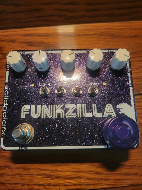 SolidGoldFX Funkzilla 2010s - Black image 1