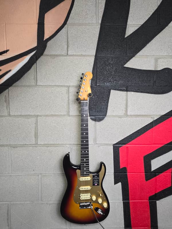 Fender American Ultra II Stratocaster with Ebony Fretboard 2024 - Present - Ultraburst