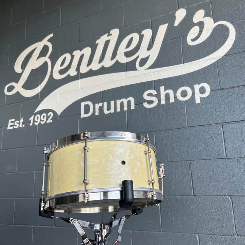 Vintage Ludwig & Ludwig 6.5x14" Snare Drum in White Marine Pearl image 1