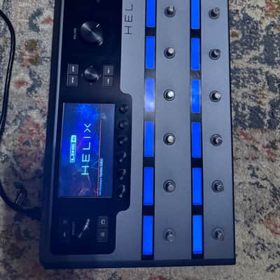 Line 6 Helix FX Pedalboard - Limited Edition 2024 - Space Gray with backpack image 2