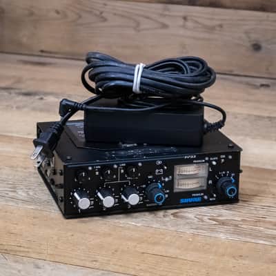Shure FP33 Portable 3-Channel Remote Stereo Mixer | Reverb
