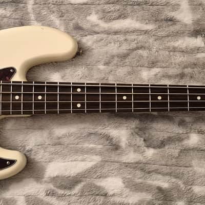 Fender Classic Series '60s Jazz Bass Lacquer - 2017 - Olympic White - 4-String Bass image 8