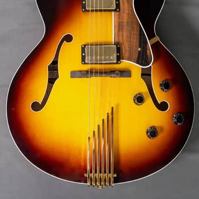Heritage - Standard Eagle Classic Hollowbody Electric Guitar - Original Sunburst 2023 + Case image 2