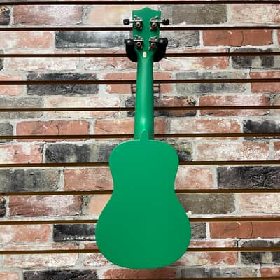 Penguin Green Soprano Ukulele image 2