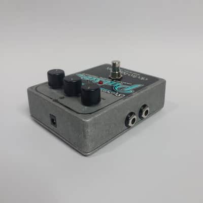 Electro-Harmonix Stereo Pulsar Analog Tremolo image 5