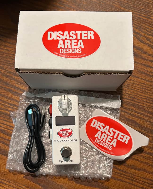 Disaster Area Designs micro.clock Gen4 2024 - Present - Various imagen 1