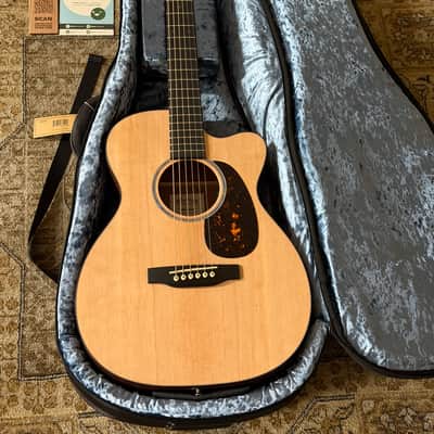 Martin 000C Jr E Acoustic Electric Guitar w/ Gig Bag & Free Pro Setup image 17