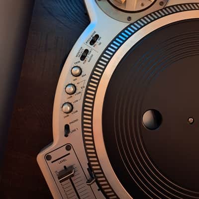 Vestax QFO - Dj Qbert Limited Ultra Rare image 3