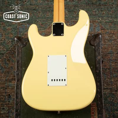 1994 Fender Yngwie Malmsteen Stratocaster ST72-140YM Premium series made in Japan MIJ w/case image 8