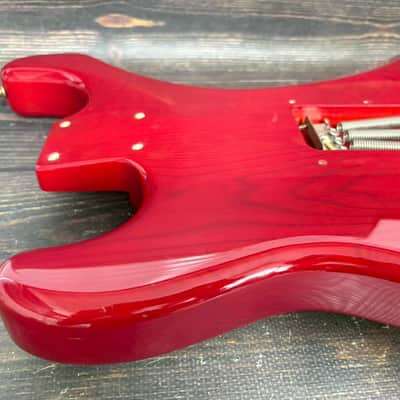 90s Charvel CST-060 Stratocaster Body Ash See-throw Red w/Plate Made in Japan image 16