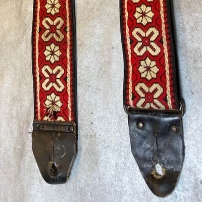 Ace Products Red and White Flower Strap 1960s Red/White image 2