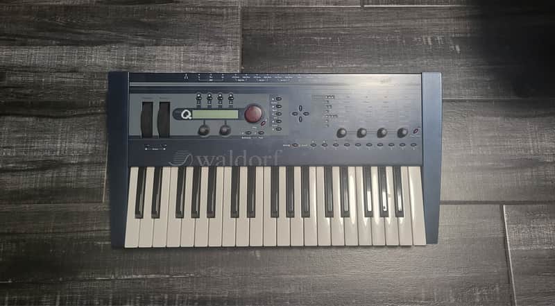 Waldorf Micro Q 37-Key Synthesizer 1999 - 2011 - Blue image 1