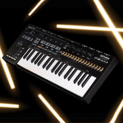 Arturia KeyStep Pro Chroma 37-Key Controller and Unparalleled 4-Track Sequencer and Keyboard with Blue LEDs and Stylish Knob Caps (Gray) image 7