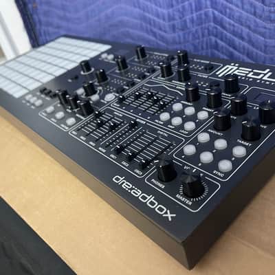 Polyend Dreadbox Medusa Hybrid Synthesizer 2018 - 2021 - Black image 4