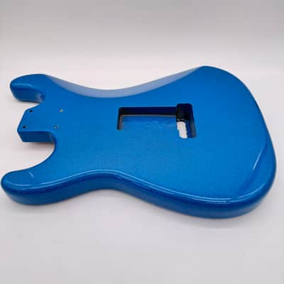 HooDoo Stratocaster Body Alder Sparkle Blue hsb6386 image 6
