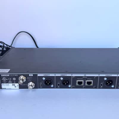 Shure ULX-D Wireless System Bundle: Shure ULXD4Q Quad Receiver (ULXD4Q G50) + 2 Shure ULXD4Q Single Receivers + 6 Shure ULXD2 G50 Mics + Chargers + Shure Wideband Panel Antenna (UA864US) image 8