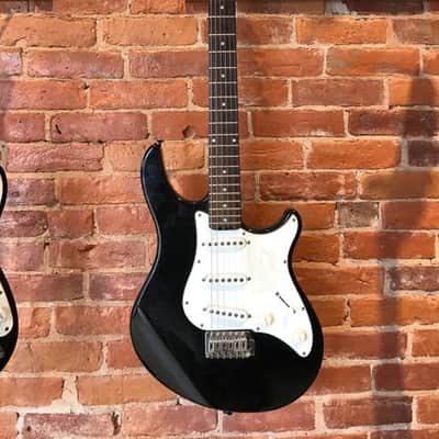 Peavey Raptor Plus Electric Guitar image 1
