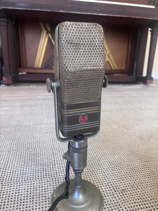 RCA 44-BX Ribbon Microphone 1950’s Umber Gray- NBC STAMP image 1