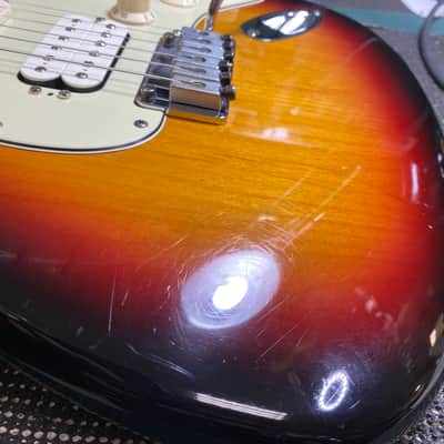 2006 Fender American Deluxe Stratocaster - 3 Color Sunburst - Includes Hardshell Case! image 16