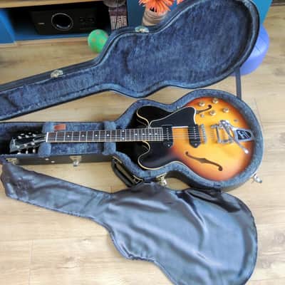 Gibson ES330 Custom Shop, with P90's, Bigsby Tremolo and Sunburst Finish c/w Gibson OHSC (made 2015) image 8