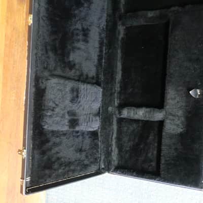 Vintage 1990s G&L JB Bass Case G&G Fender American Hardshell Case Well Made image 4