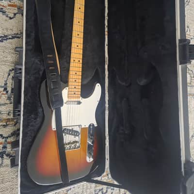 Immagine 2017 Fender American Professional Classic Telecaster - 3-Color Sunburst - 1