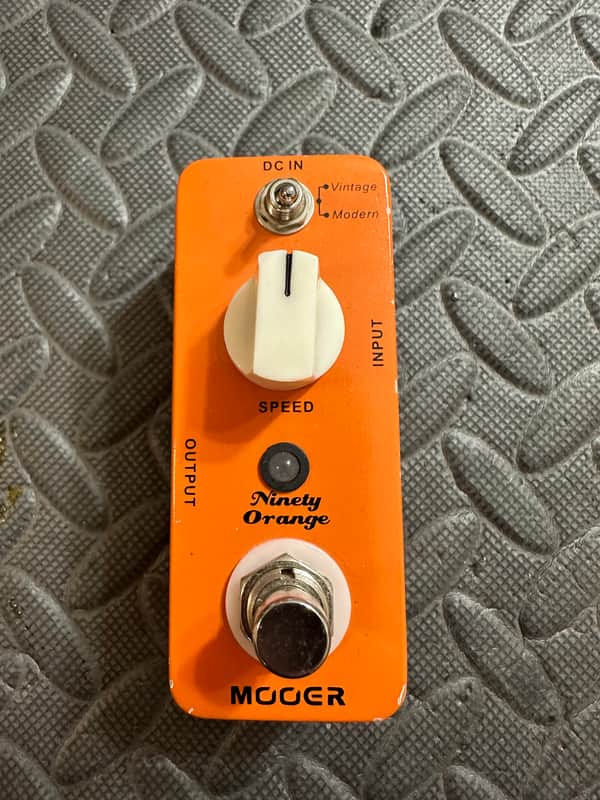 Mooer Ninety Orange