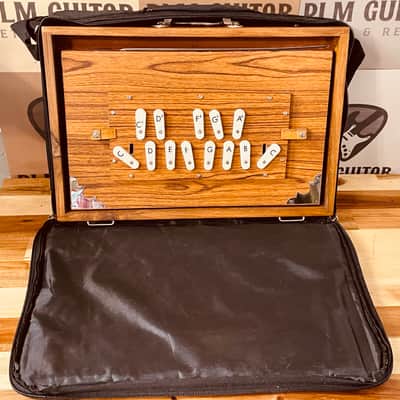 Shruti Box Pump Organ image 5
