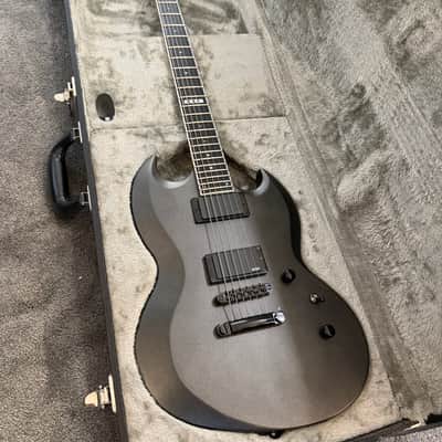 ESP E-II Viper Baritone 2019 - Charcoal Metallic Satin image 6