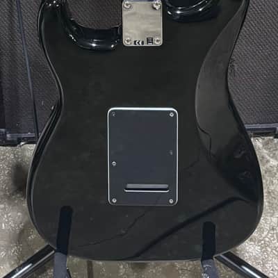Fender Blacktop Stratocaster HH with Rosewood Fretboard 2011 - 2014 - Black image 6
