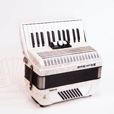 Accordion Walther Teeny 48 white used image 3